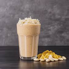 Shake de Banana com Pasta de Amendoim