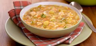 Sopa de Legumes com Frango Desfiado